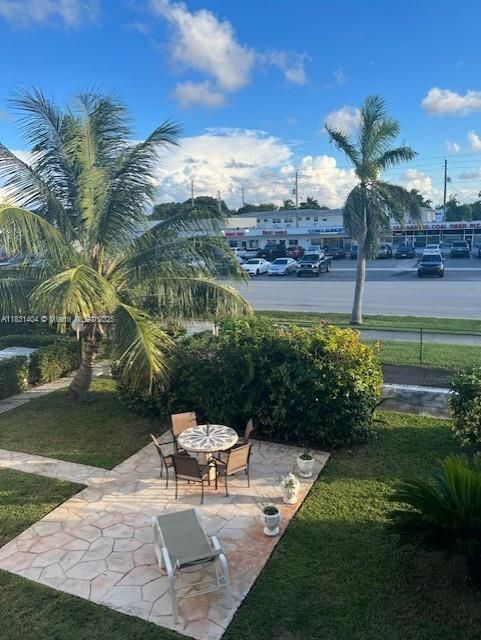 待售: $145,000 (1 贝兹, 1 浴室, 564 平方英尺)