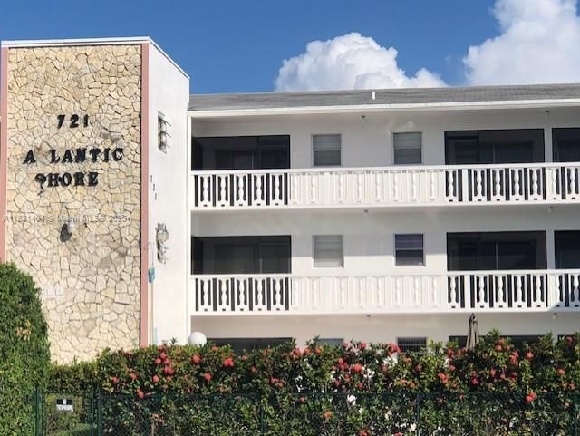 待售: $145,000 (1 贝兹, 1 浴室, 564 平方英尺)