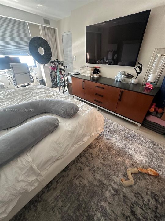 待售: $895,000 (2 贝兹, 2 浴室, 1460 平方英尺)