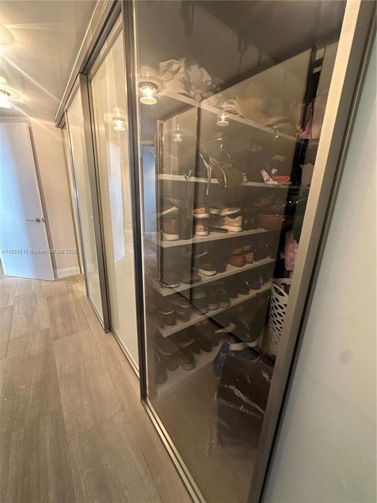 待售: $895,000 (2 贝兹, 2 浴室, 1460 平方英尺)