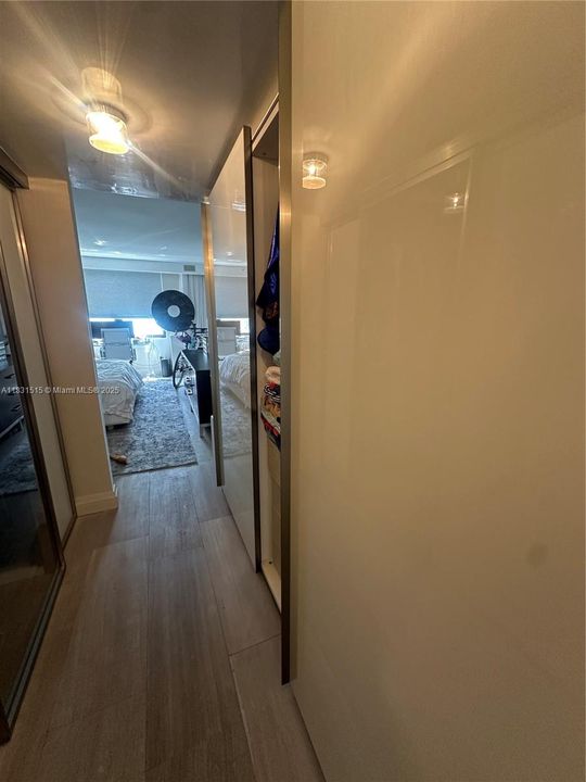 待售: $895,000 (2 贝兹, 2 浴室, 1460 平方英尺)