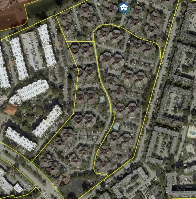 Recently Sold: $320,000 (2 beds, 2 baths, 1000 Square Feet)