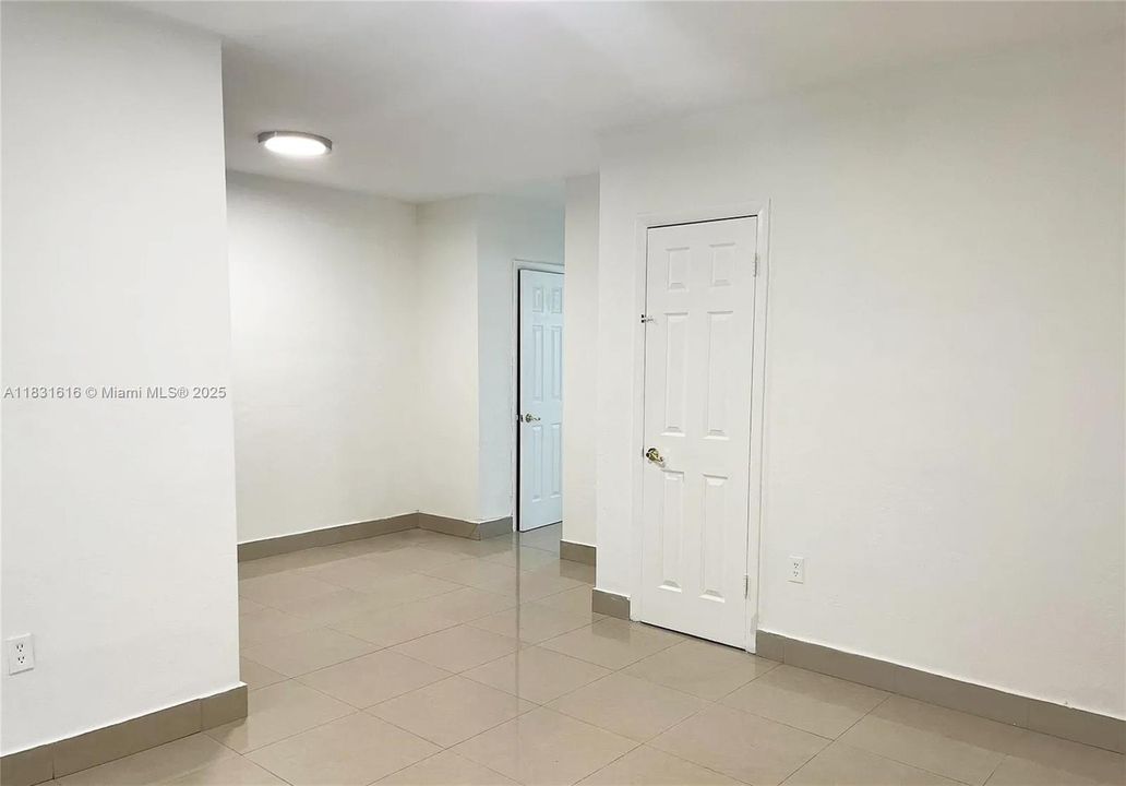Recently Sold: $5,695,000 (0 beds, 0 baths, 0 Square Feet)