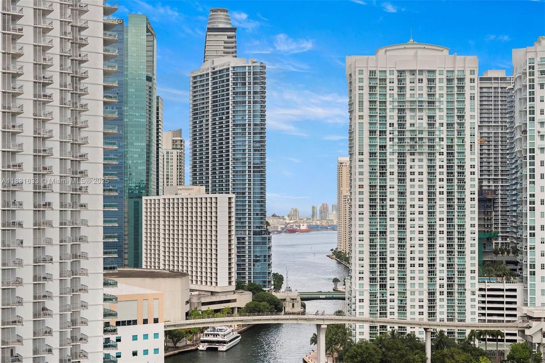 Recently Sold: $438,500 (1 beds, 1 baths, 846 Square Feet)