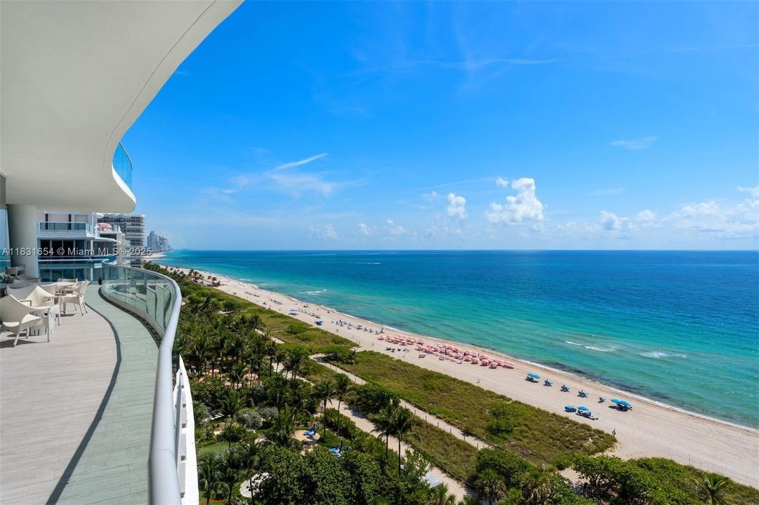 For Sale: $29,995,000 (5 beds, 6 baths, 6726 Square Feet)