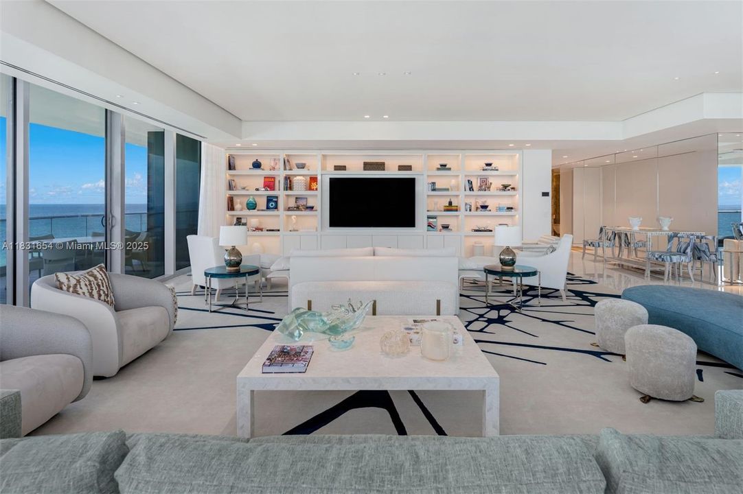 For Sale: $29,995,000 (5 beds, 6 baths, 6726 Square Feet)