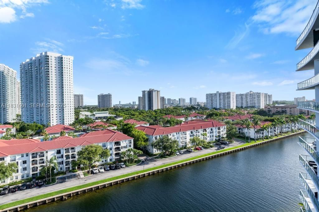 待售: $1,790,000 (3 贝兹, 4 浴室, 2275 平方英尺)