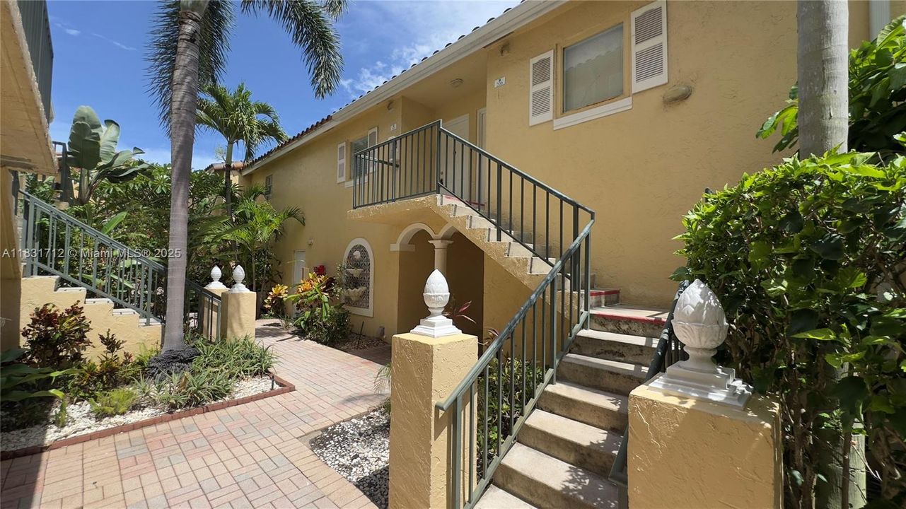 Vendido Recientemente: $179,999 (1 camas, 1 baños, 746 Pies cuadrados)