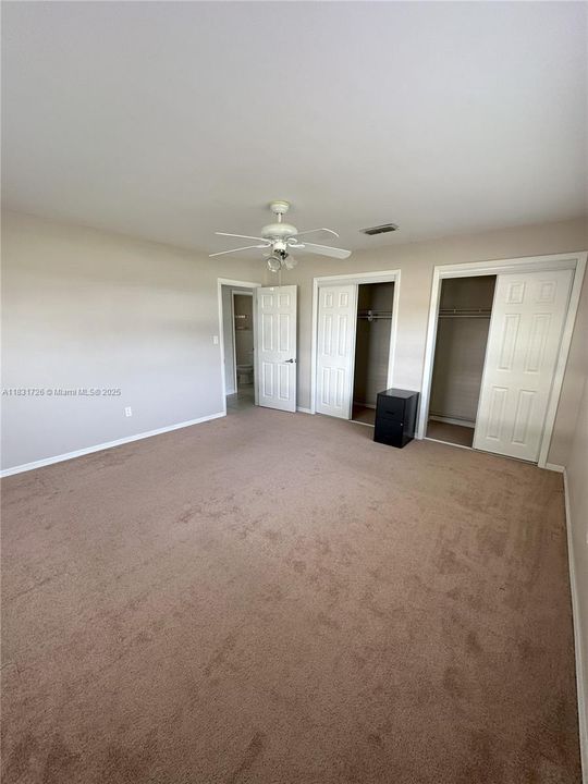 En Venta: $199,900 (2 camas, 2 baños, 1030 Pies cuadrados)