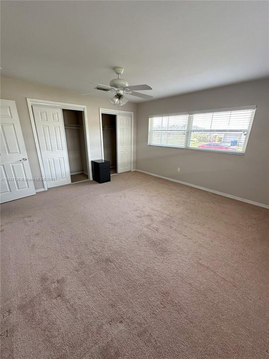 En Venta: $199,900 (2 camas, 2 baños, 1030 Pies cuadrados)