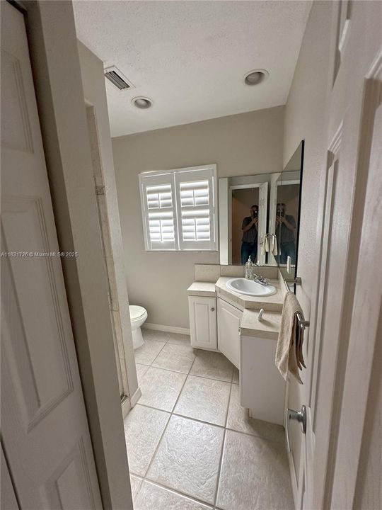 En Venta: $199,900 (2 camas, 2 baños, 1030 Pies cuadrados)