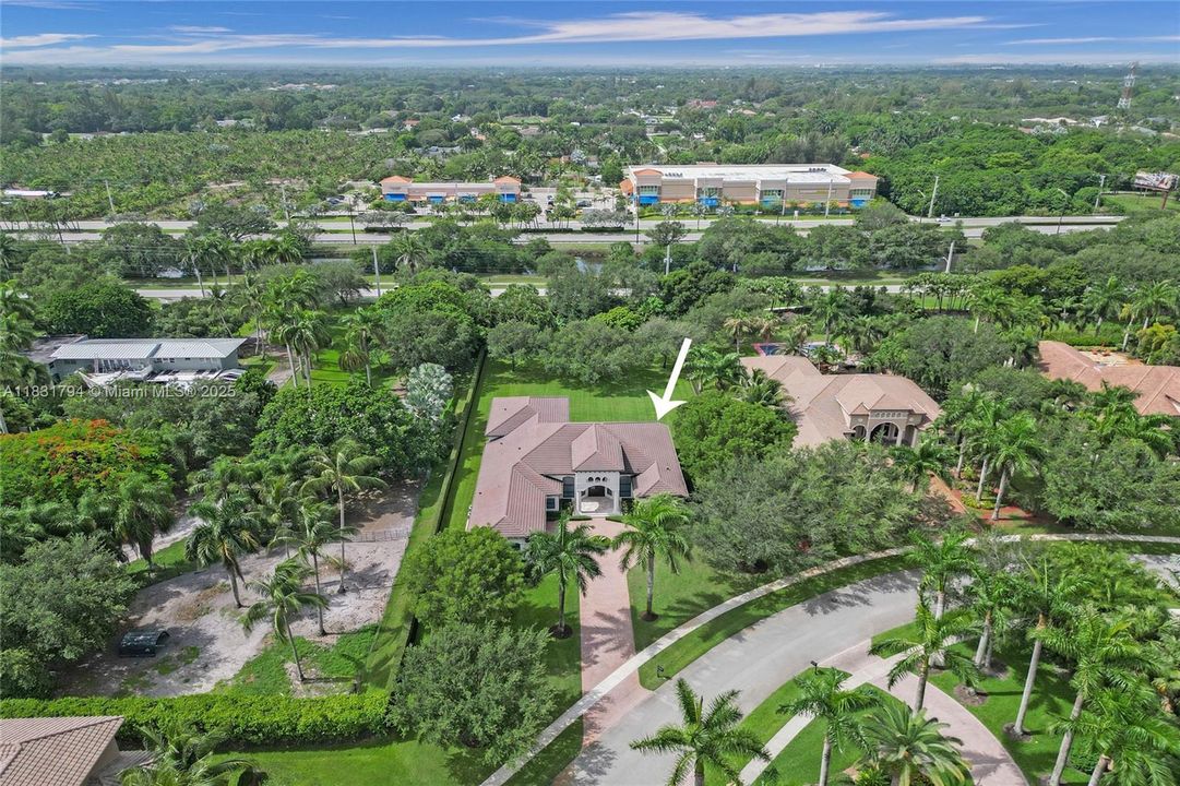 En Venta: $2,950,000 (5 camas, 5 baños, 4426 Pies cuadrados)