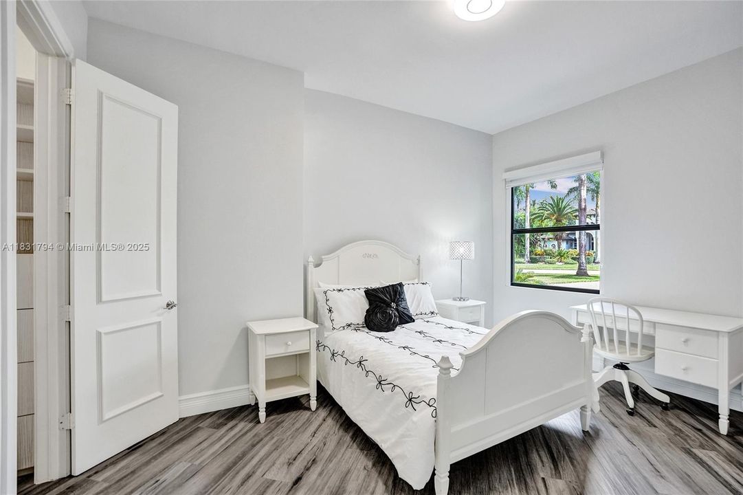 En Venta: $2,950,000 (5 camas, 5 baños, 4426 Pies cuadrados)