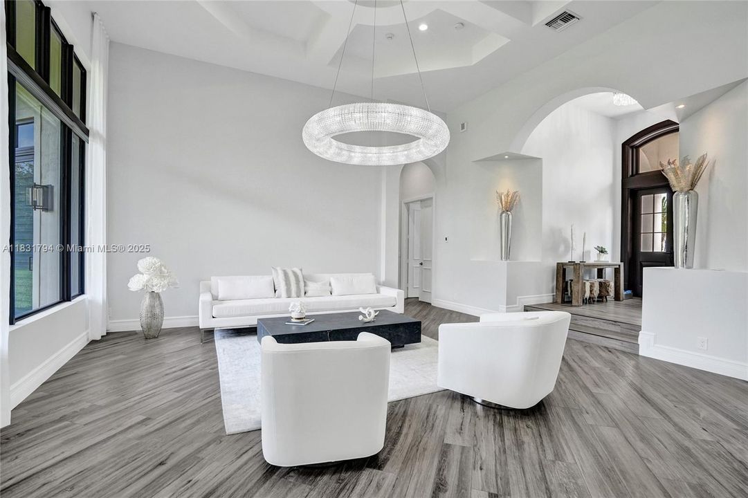 En Venta: $2,950,000 (5 camas, 5 baños, 4426 Pies cuadrados)