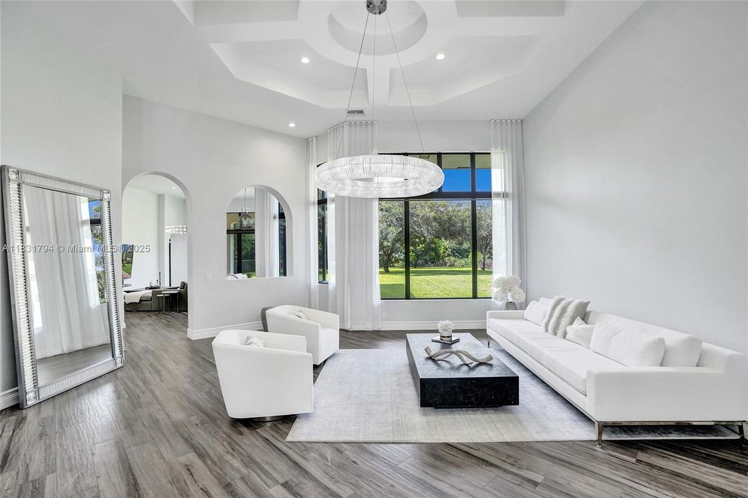 En Venta: $2,950,000 (5 camas, 5 baños, 4426 Pies cuadrados)