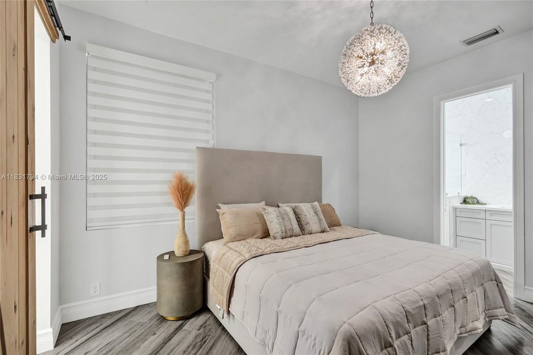 En Venta: $2,950,000 (5 camas, 5 baños, 4426 Pies cuadrados)