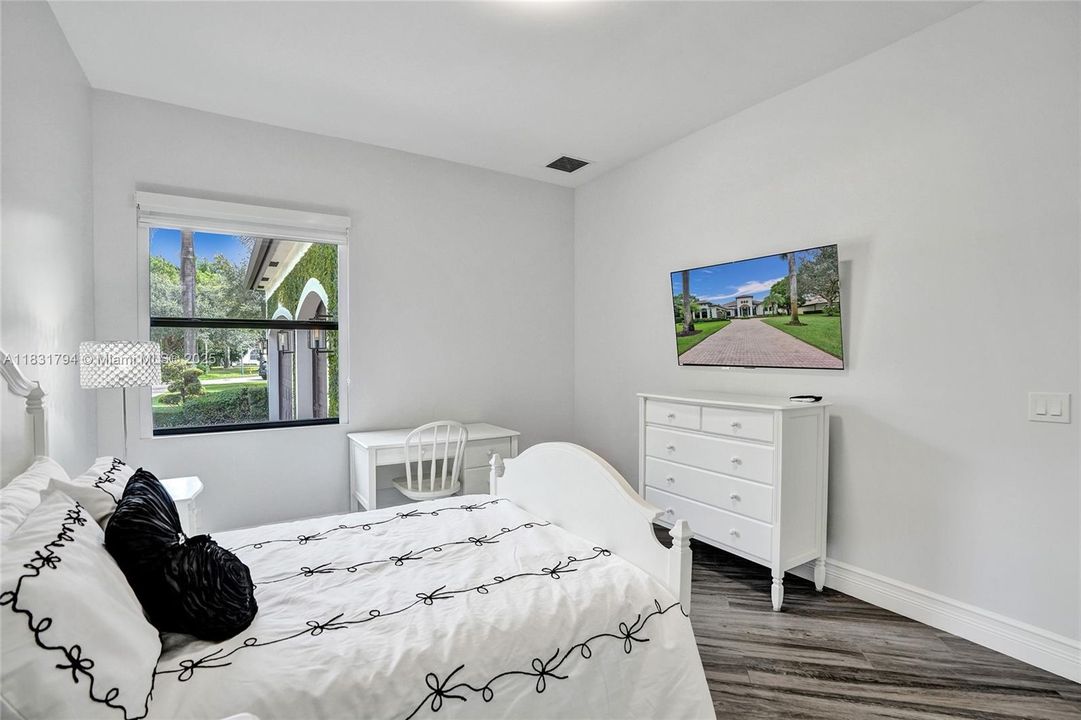 En Venta: $2,950,000 (5 camas, 5 baños, 4426 Pies cuadrados)