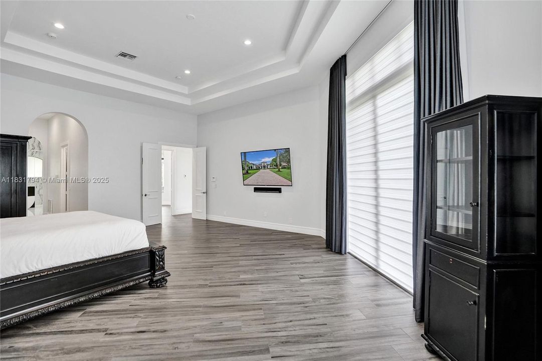 En Venta: $2,950,000 (5 camas, 5 baños, 4426 Pies cuadrados)