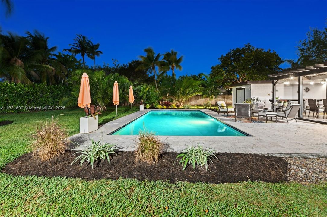 For Sale: $1,475,000 (4 beds, 3 baths, 2596 Square Feet)