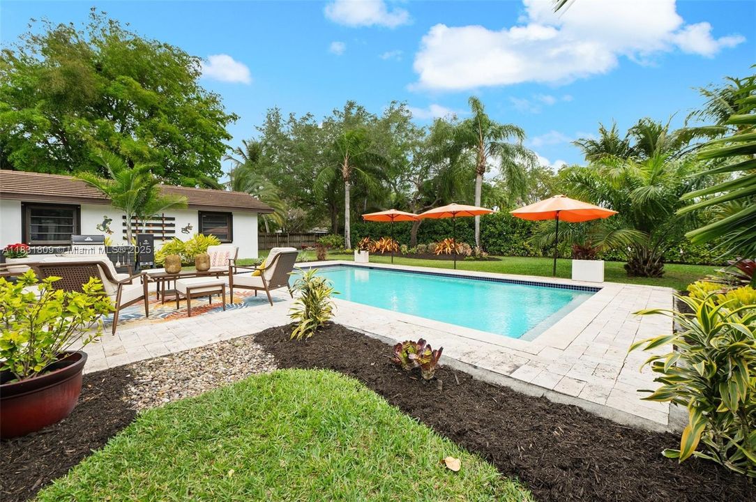 For Sale: $1,475,000 (4 beds, 3 baths, 2596 Square Feet)
