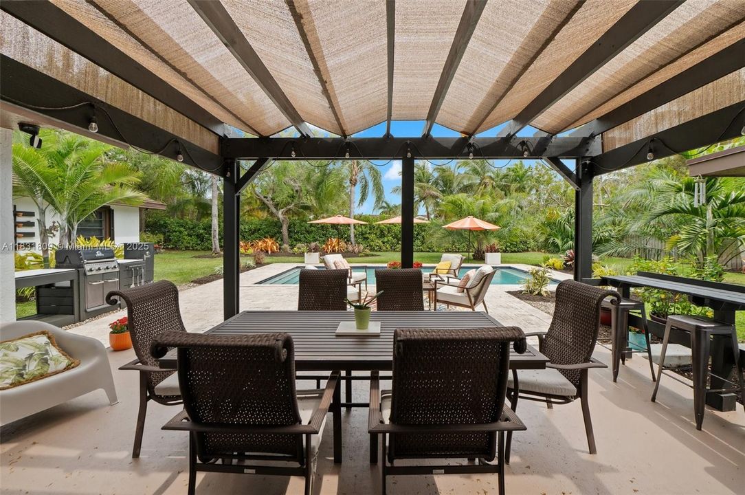 For Sale: $1,475,000 (4 beds, 3 baths, 2596 Square Feet)