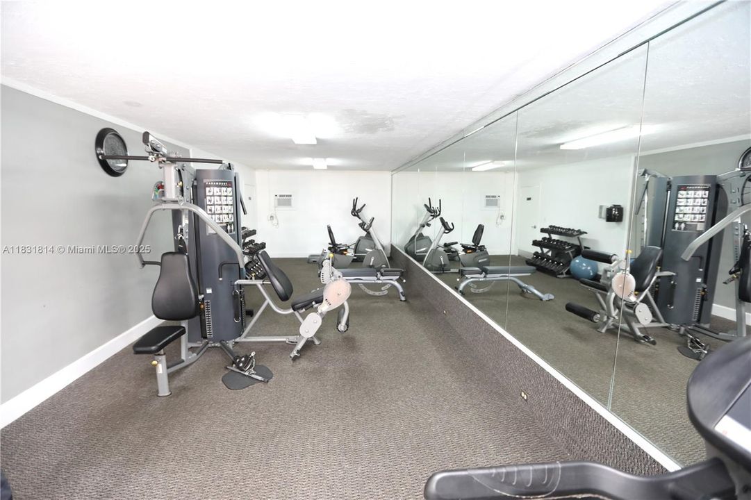 На продажу: $145,000 (1 спален, 1 ванн, 756 Квадратных фут)