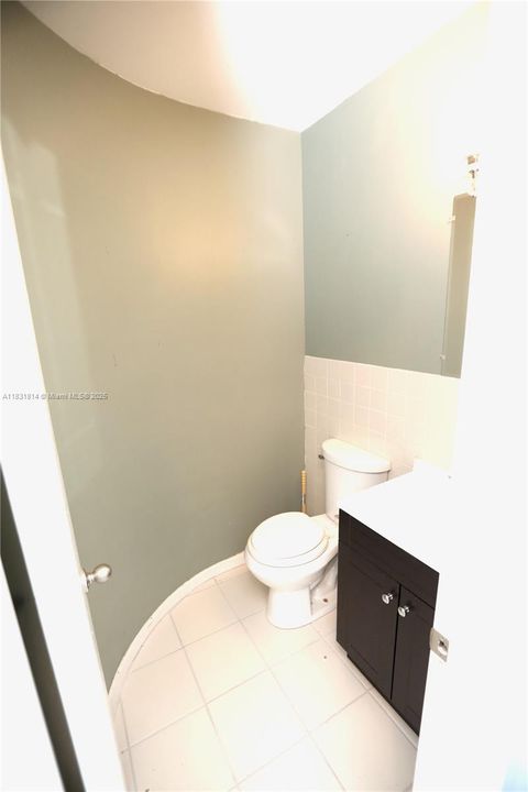 На продажу: $145,000 (1 спален, 1 ванн, 756 Квадратных фут)