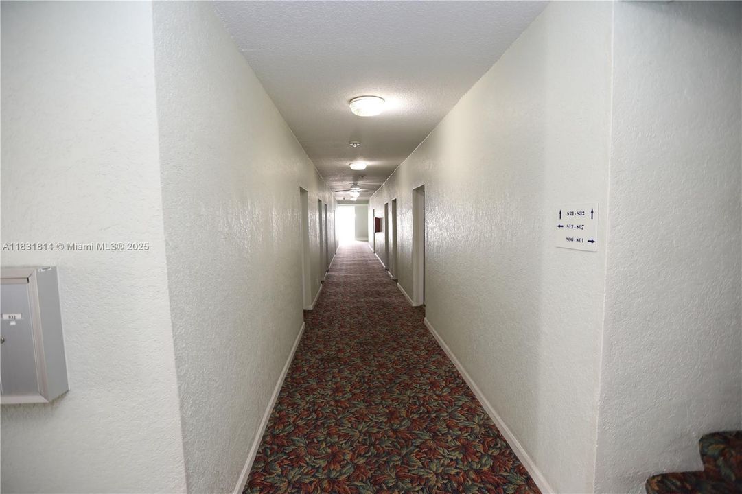 На продажу: $145,000 (1 спален, 1 ванн, 756 Квадратных фут)