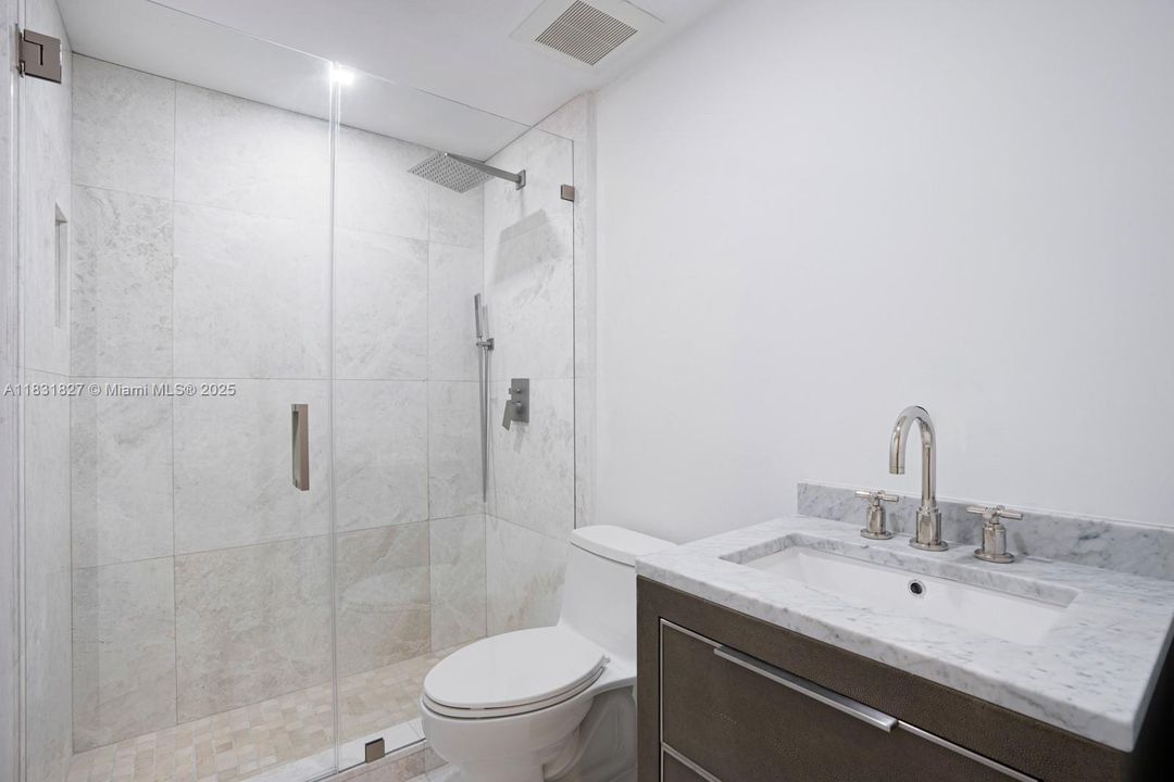 For Sale: $1,995,000 (3 beds, 3 baths, 2540 Square Feet)