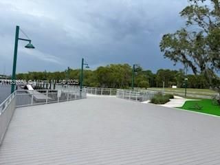 For Sale: $209,800 (2 beds, 2 baths, 1018 Square Feet)