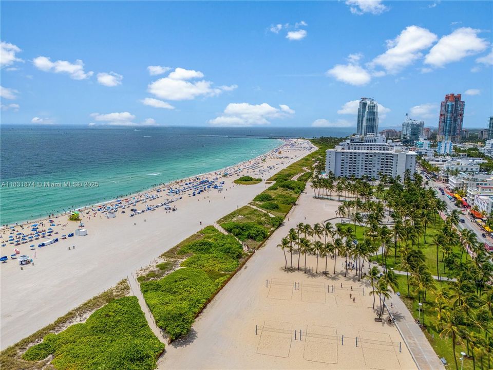 Недавно продано: $425,000 (2 спален, 2 ванн, 900 Квадратных фут)