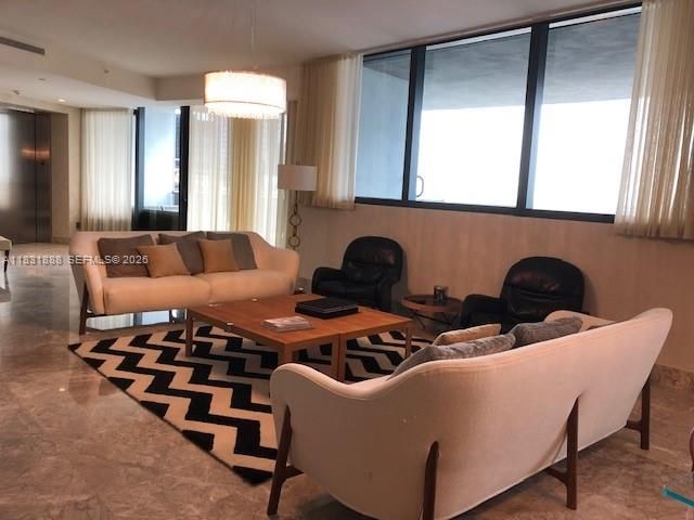 En Venta: $5,450,000 (4 camas, 4 baños, 3555 Pies cuadrados)
