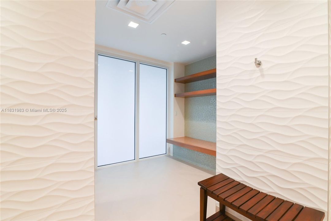 待售: $2,500,000 (4 贝兹, 3 浴室, 3644 平方英尺)