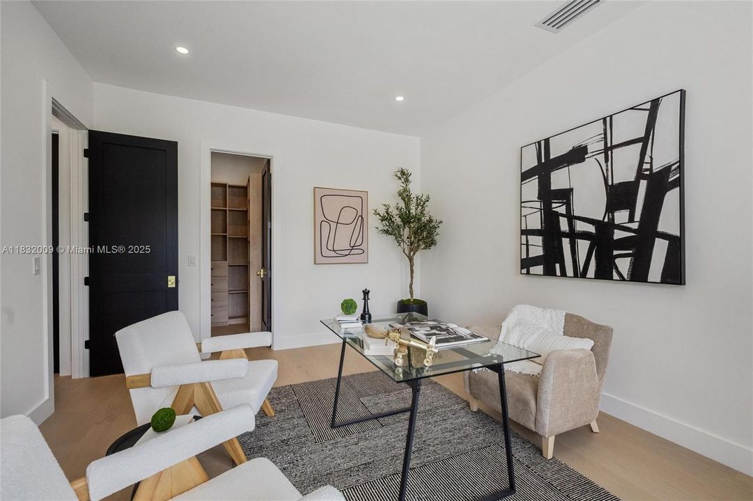 For Sale: $3,575,000 (4 beds, 4 baths, 4059 Square Feet)