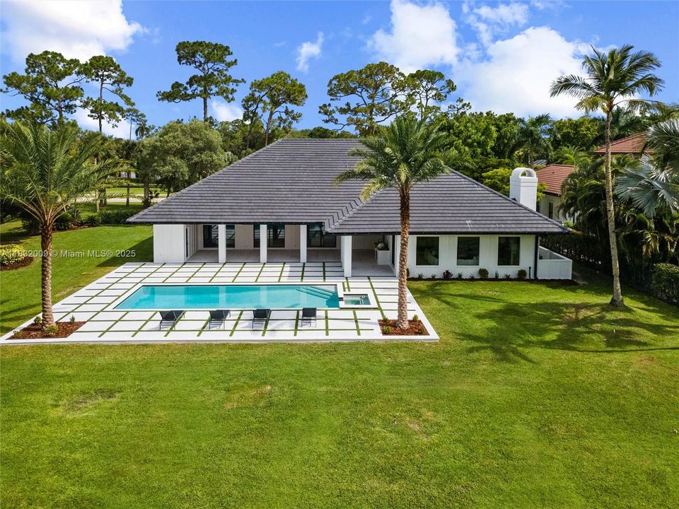 For Sale: $3,575,000 (4 beds, 4 baths, 4059 Square Feet)