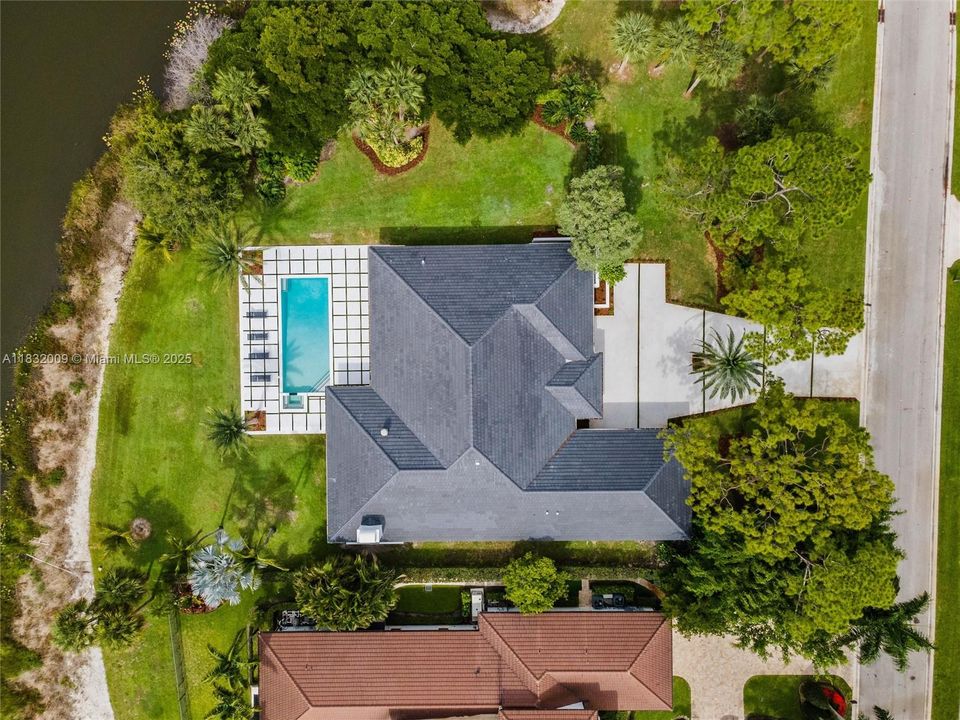 For Sale: $3,575,000 (4 beds, 4 baths, 4059 Square Feet)