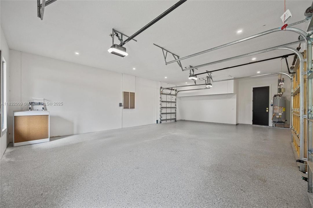 For Sale: $3,575,000 (4 beds, 4 baths, 4059 Square Feet)