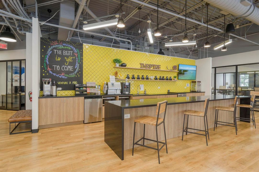 Complimentary Coffee & Tea Bar