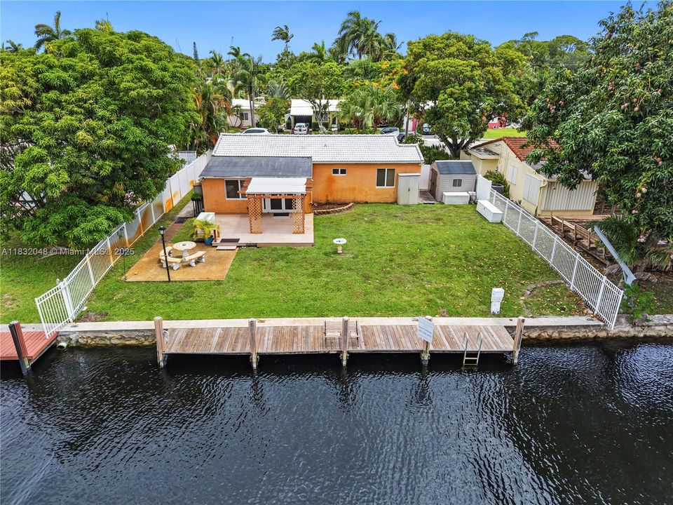 En Venta: $999,500 (2 camas, 1 baños, 1298 Pies cuadrados)