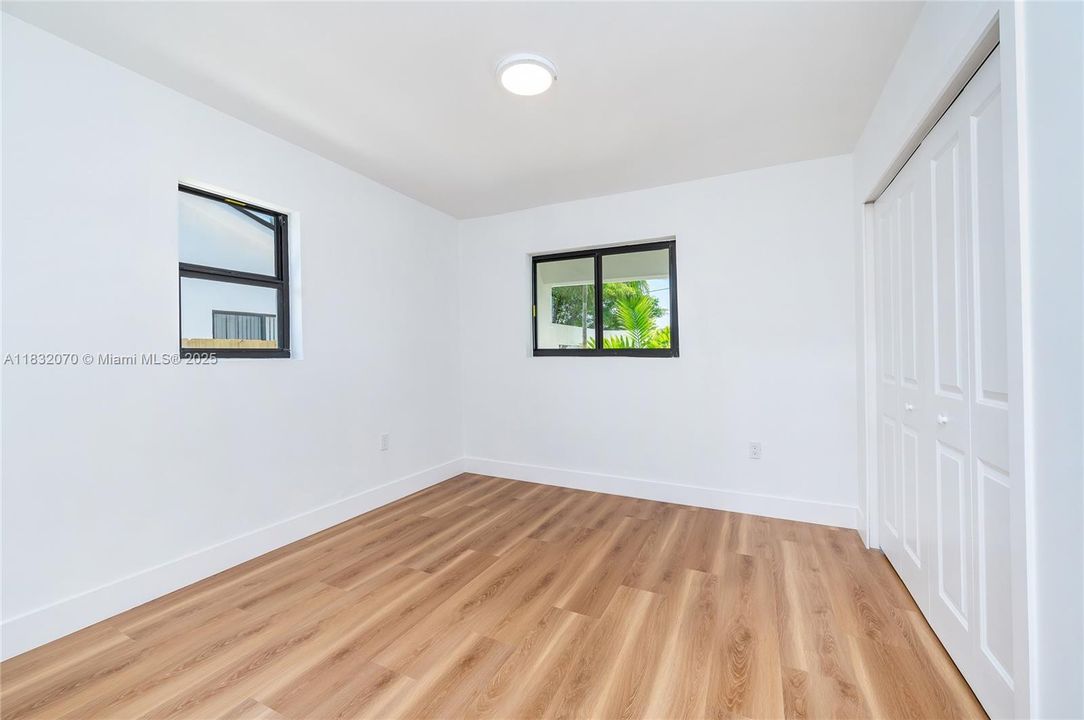 最近售出: $612,500 (3 贝兹, 2 浴室, 1309 平方英尺)