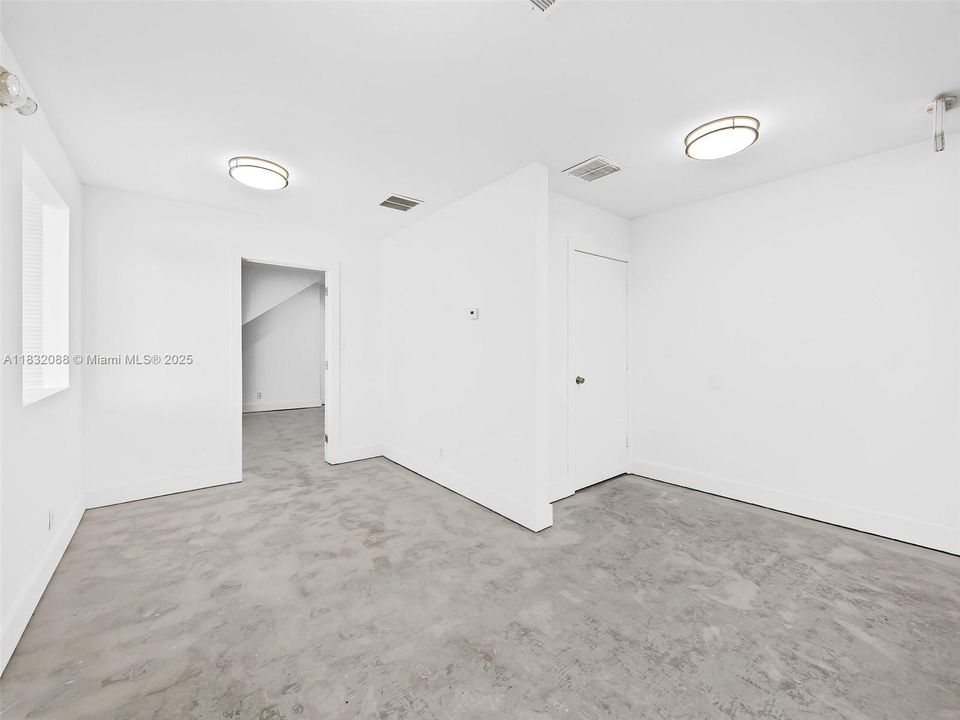 Recently Rented: $21 (0 beds, 0 baths, 0 Square Feet)