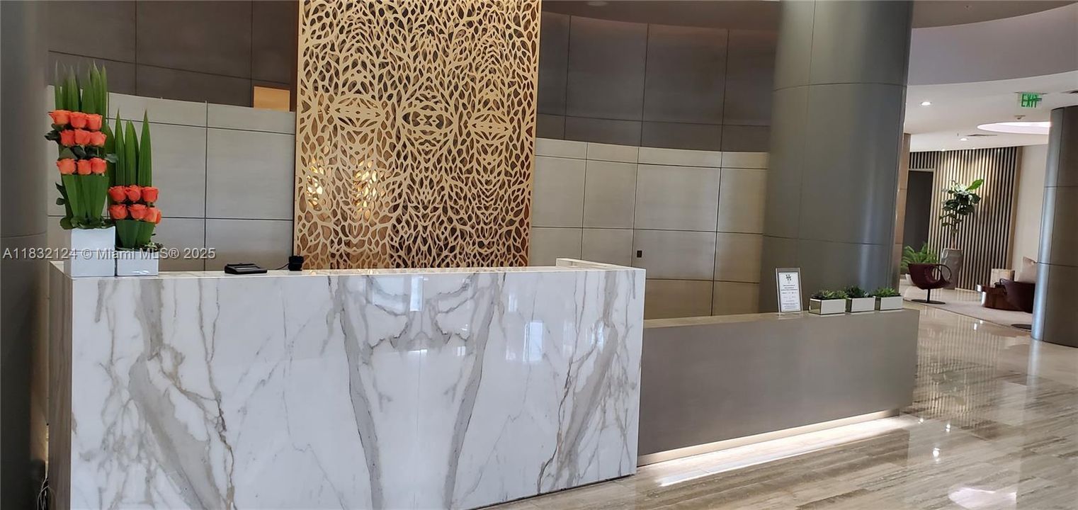 En Venta: $775,000 (1 camas, 1 baños, 896 Pies cuadrados)