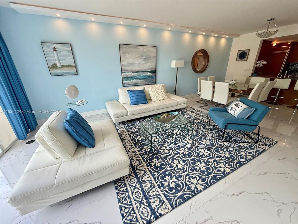 En Venta: $775,000 (1 camas, 1 baños, 896 Pies cuadrados)