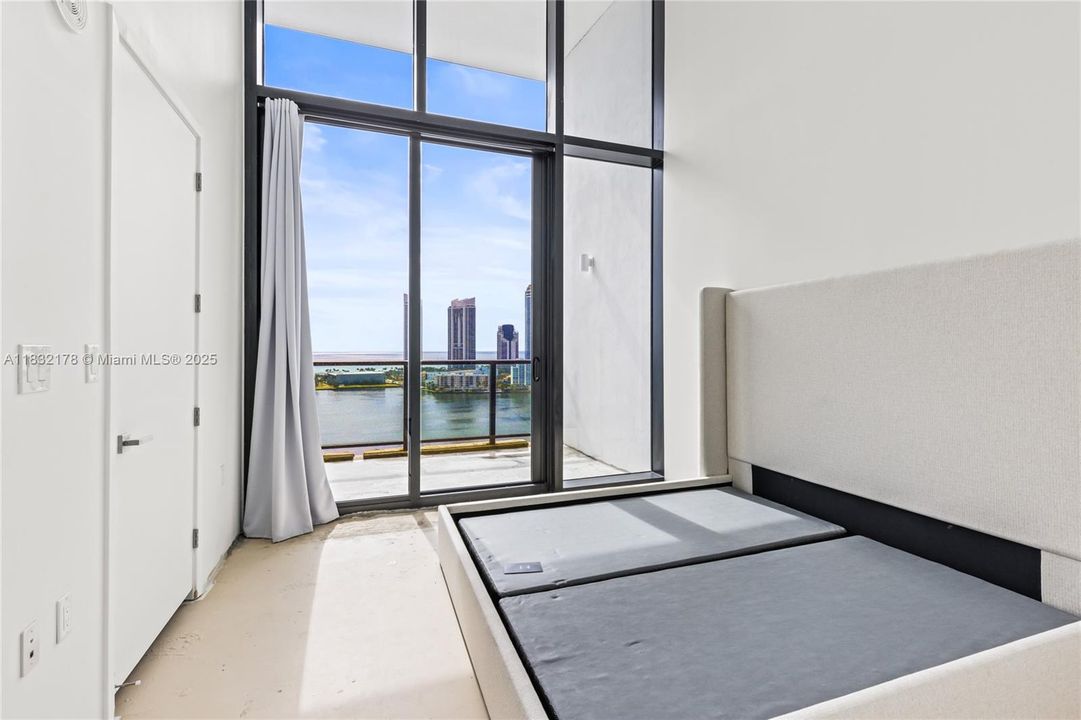 待售: $5,555,000 (5 贝兹, 6 浴室, 4417 平方英尺)