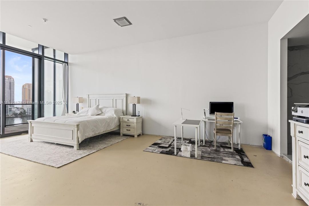 待售: $5,555,000 (5 贝兹, 6 浴室, 4417 平方英尺)