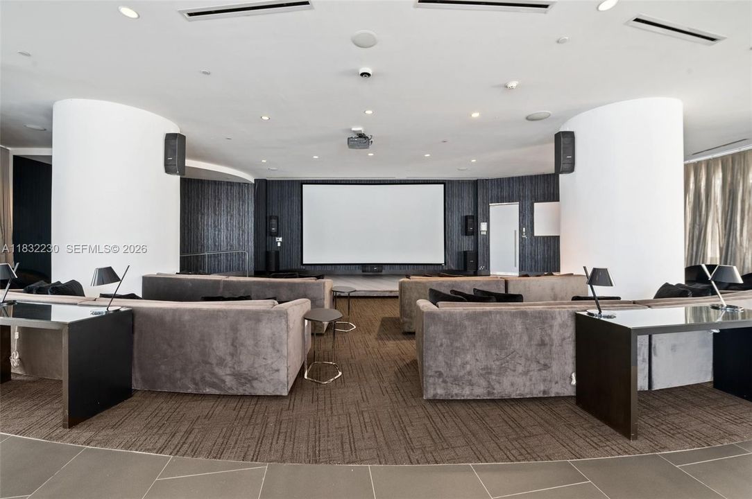 En Venta: $1,300,000 (2 camas, 3 baños, 1559 Pies cuadrados)