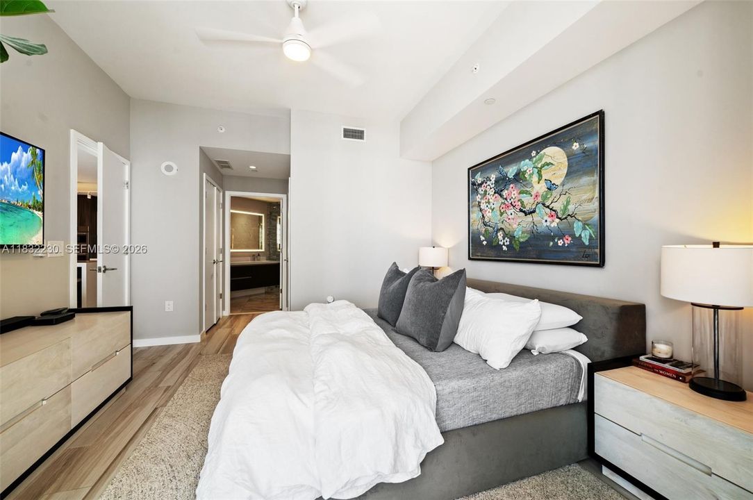 En Venta: $1,300,000 (2 camas, 3 baños, 1559 Pies cuadrados)