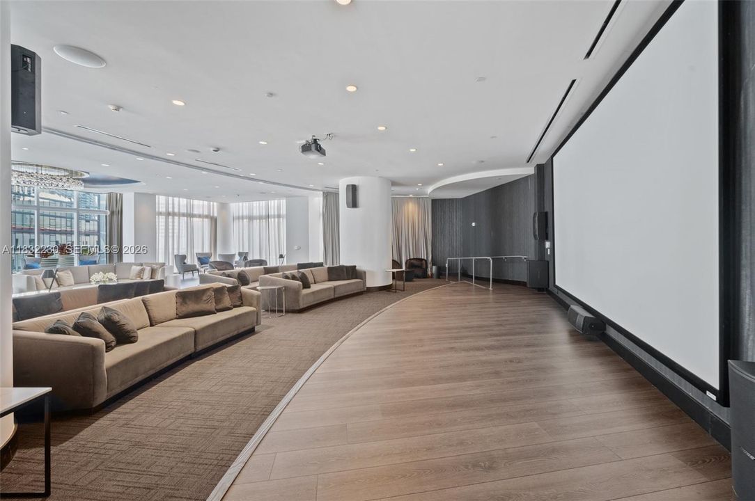 En Venta: $1,300,000 (2 camas, 3 baños, 1559 Pies cuadrados)