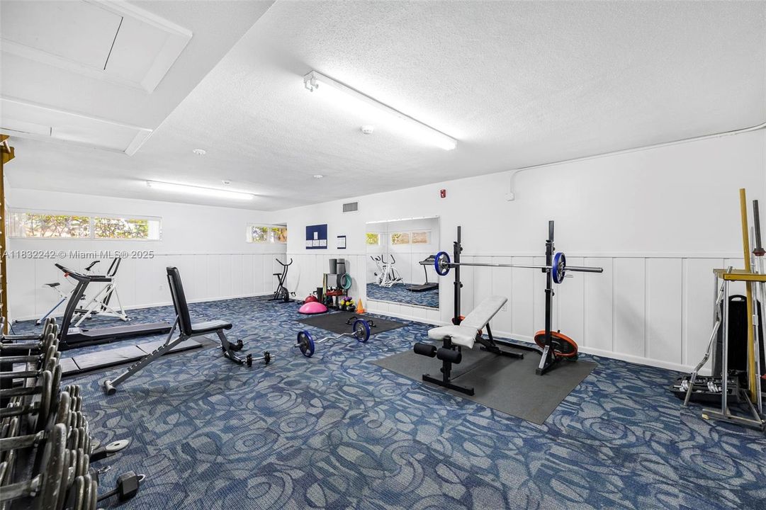 Vendido Recientemente: $399,000 (2 camas, 2 baños, 1163 Pies cuadrados)