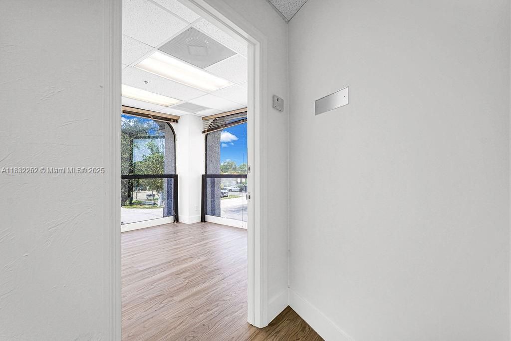 В аренду: $700 (0 спален, 0 ванн, 0 Квадратных фут)